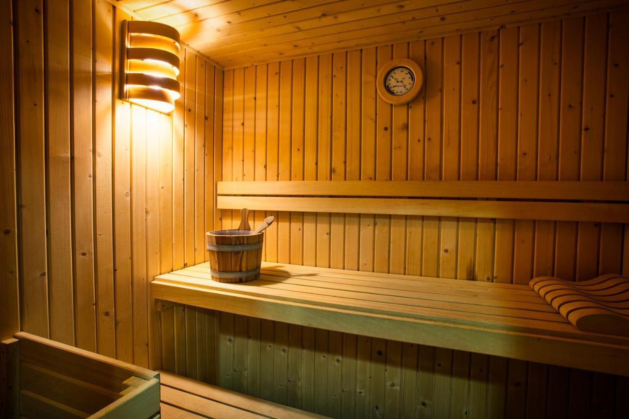 Azz Valencia Tactica Hotel Paterna Zewnętrze zdjęcie