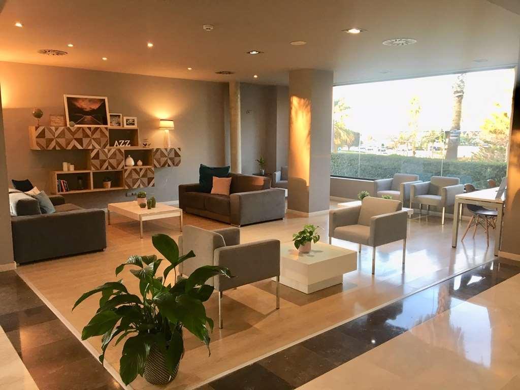 Azz Valencia Tactica Hotel Paterna Udogodnienia zdjęcie