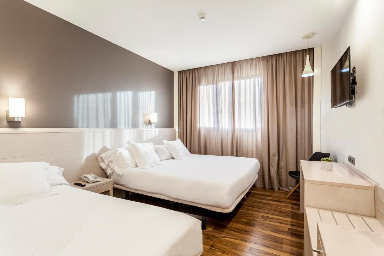 Azz Valencia Tactica Hotel Paterna Zewnętrze zdjęcie